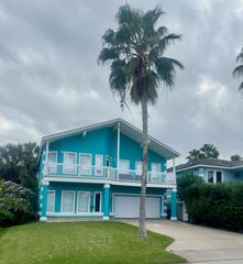 217 W Oleander Dr., South Padre Island, TX 78597