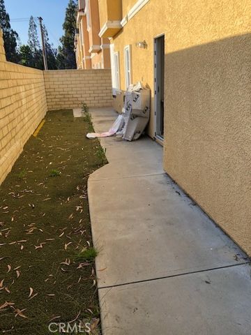 319 Lampman Way, Placentia, CA 92870