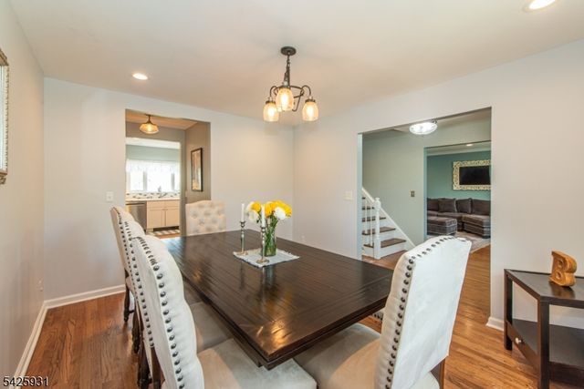 22 Elmwood Rd, Verona Twp., NJ 07044
