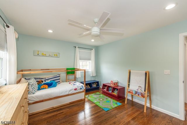 22 Elmwood Rd, Verona Twp., NJ 07044