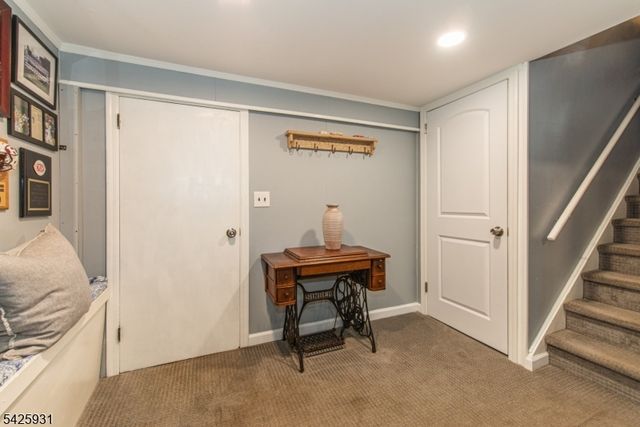 22 Elmwood Rd, Verona Twp., NJ 07044