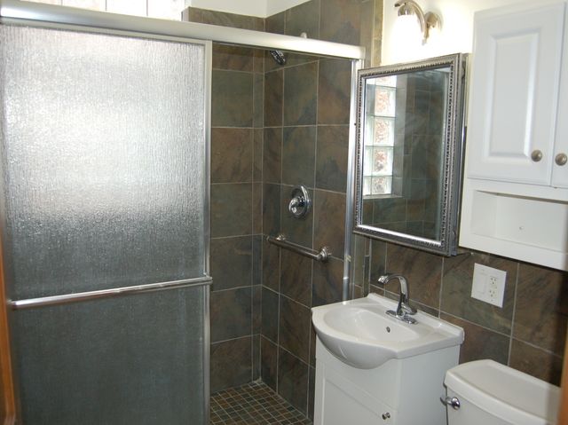 1668 W Edgewater Avenue 2S, Chicago, IL 60660