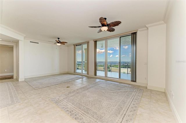 140 RIVIERA DUNES WAY 605, Palmetto, FL 34221