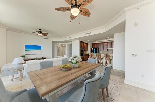 140 RIVIERA DUNES WAY 605, Palmetto, FL 34221