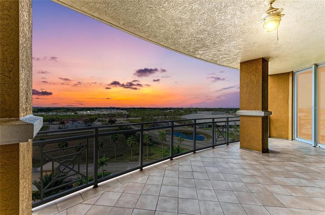 140 RIVIERA DUNES WAY 605, Palmetto, FL 34221