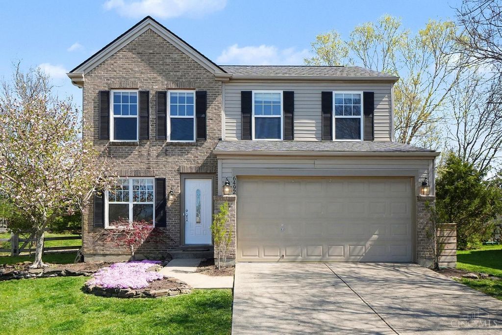 6492 Abingdon Hall, Hamilton Twp, OH 45152