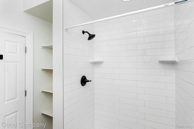 2514 Lothrop Street, Detroit, MI 48206