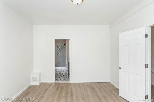 2514 Lothrop Street, Detroit, MI 48206