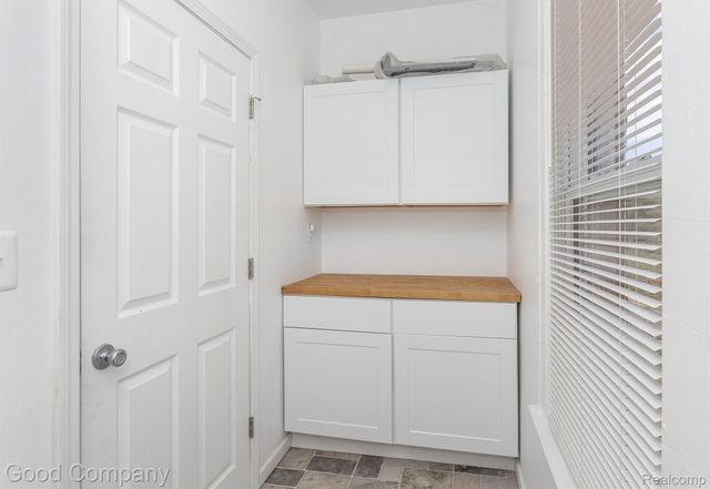 2514 Lothrop Street, Detroit, MI 48206