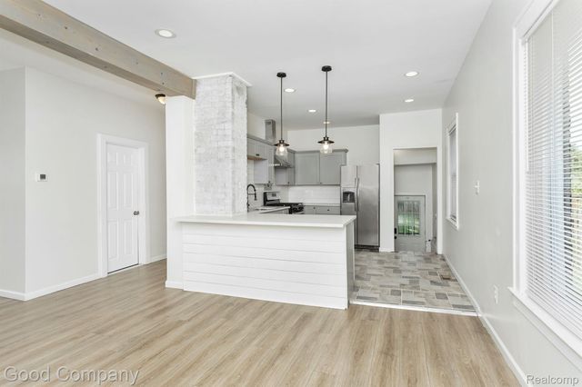 2514 Lothrop Street, Detroit, MI 48206