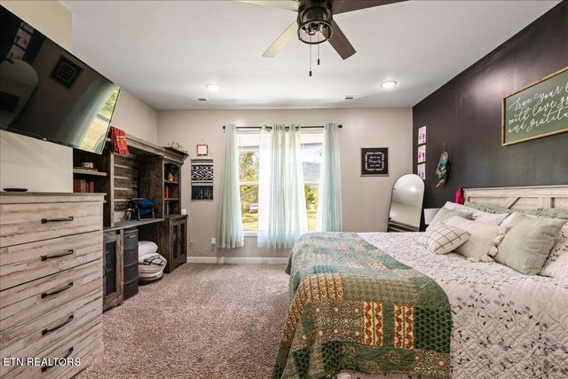 151 Angel Lane, Lafollette, TN 37766