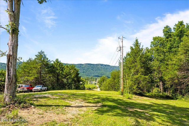 151 Angel Lane, Lafollette, TN 37766