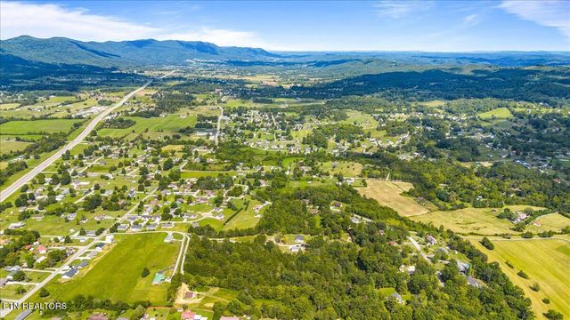 151 Angel Lane, Lafollette, TN 37766