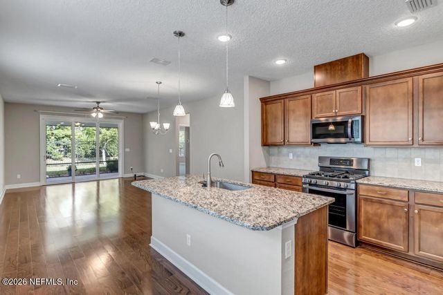 132 VISTA LAKE Circle, Ponte Vedra, FL 32081