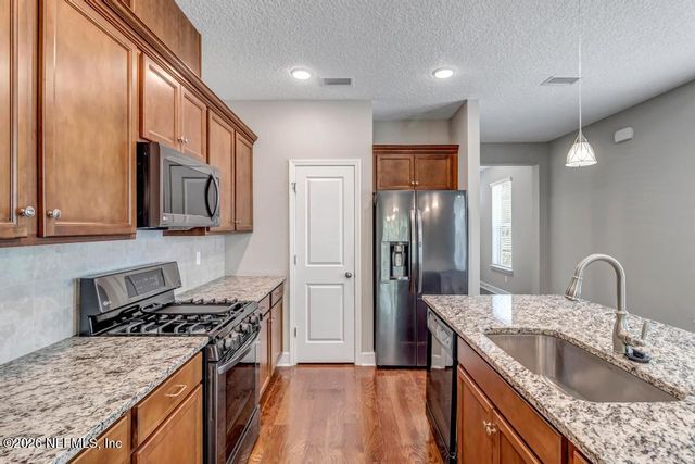 132 VISTA LAKE Circle, Ponte Vedra, FL 32081