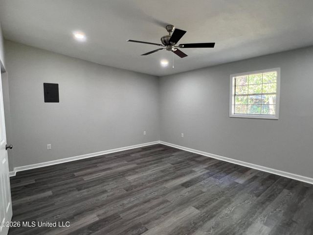 5726 Medallion Drive, Jackson, MS 39211