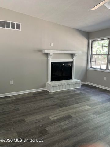 5726 Medallion Drive, Jackson, MS 39211