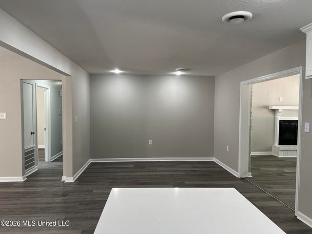 5726 Medallion Drive, Jackson, MS 39211