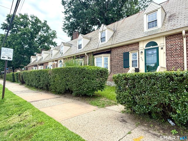 429 Iranistan Avenue, Bridgeport, CT 06604