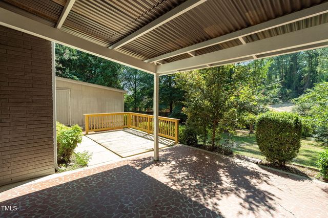 2519 Mirror Lake Drive, Fayetteville, NC 28303