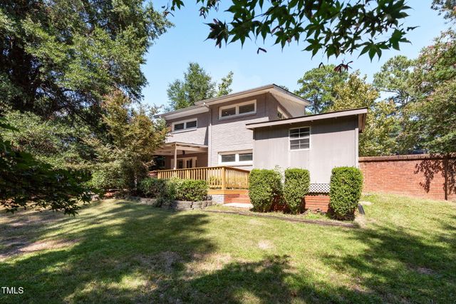 2519 Mirror Lake Drive, Fayetteville, NC 28303