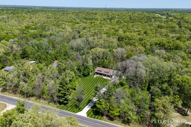 7092 Dagget Road, Howard City, MI 49329