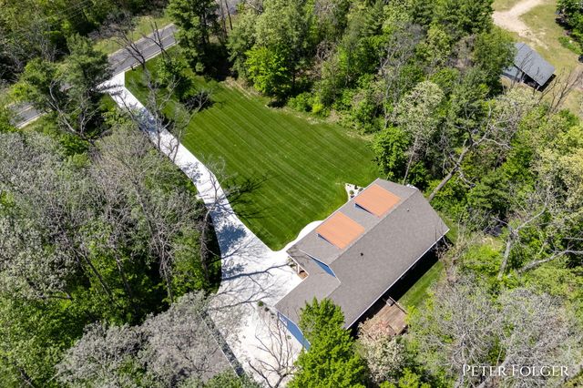 7092 Dagget Road, Howard City, MI 49329