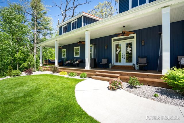 7092 Dagget Road, Howard City, MI 49329