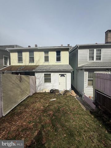 44 E WATER ST, Lansford, PA 18232