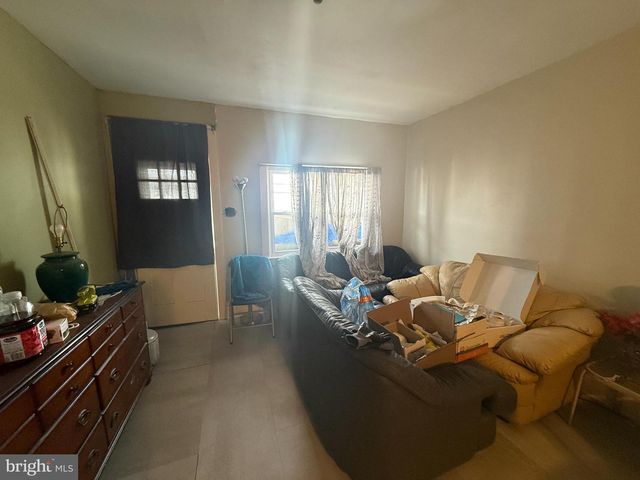 44 E WATER ST, Lansford, PA 18232