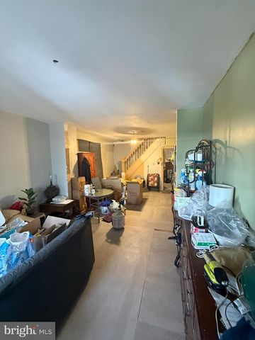 44 E WATER ST, Lansford, PA 18232