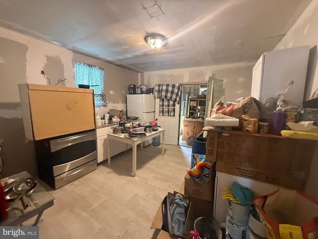 44 E WATER ST, Lansford, PA 18232