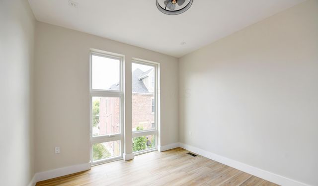 1042 Mcallister Avenue, 44, Columbus, OH 43205