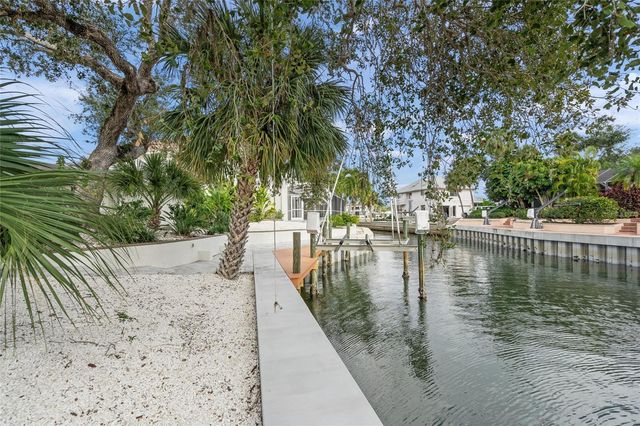 1240 SOLITUDE LANE, Sarasota, FL 34242