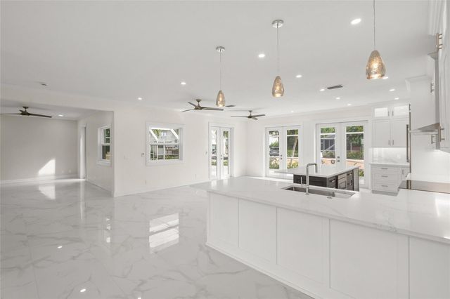 1240 SOLITUDE LANE, Sarasota, FL 34242