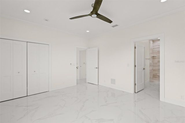 1240 SOLITUDE LANE, Sarasota, FL 34242