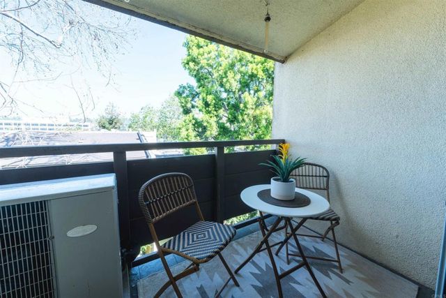 1615 Hotel Circle S D306, San Diego, CA 92108