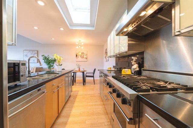 1615 Hotel Circle S D306, San Diego, CA 92108