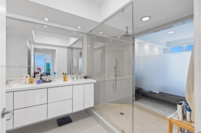 4779 Collins Ave 2607, Miami Beach, FL 33140