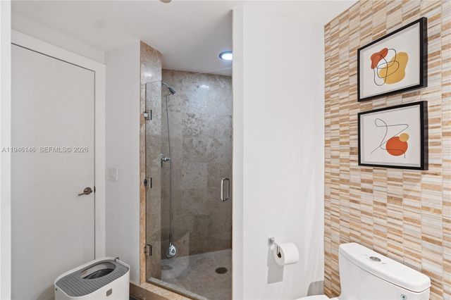 4779 Collins Ave 2607, Miami Beach, FL 33140