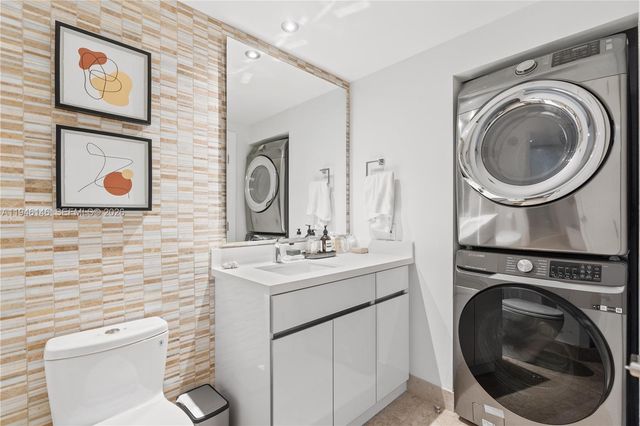 4779 Collins Ave 2607, Miami Beach, FL 33140