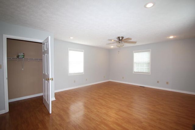 1037 David Drive, Lawrenceburg, KY 40342