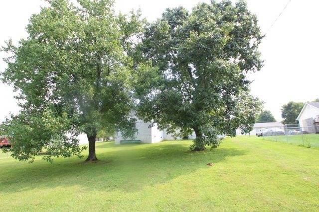1037 David Drive, Lawrenceburg, KY 40342