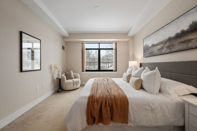 2400 Beacon 102, Boston, MA 02467