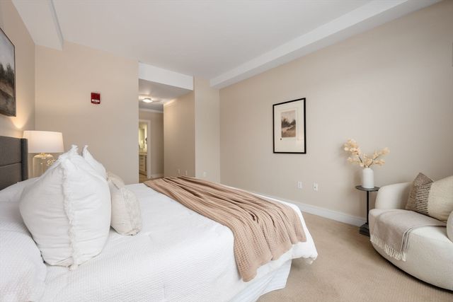 2400 Beacon 102, Boston, MA 02467