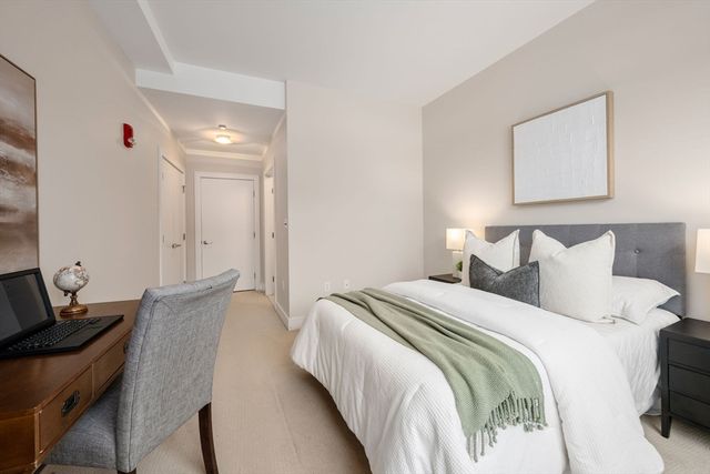 2400 Beacon 102, Boston, MA 02467