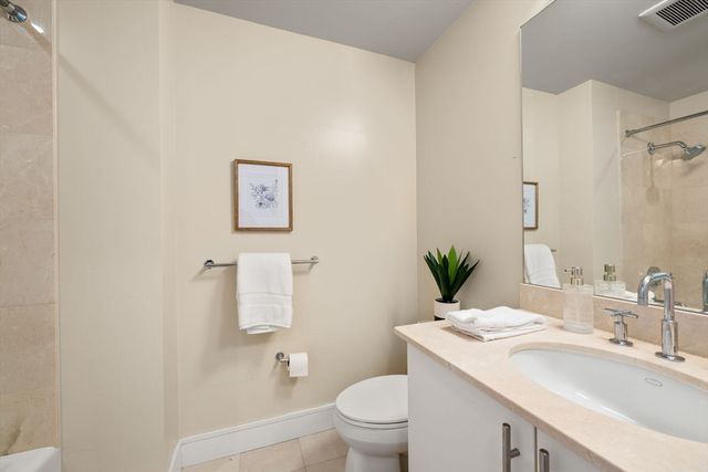 2400 Beacon 102, Boston, MA 02467