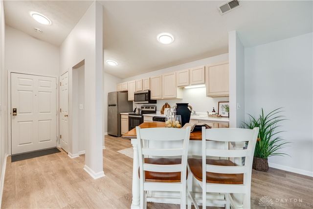 1740 Piper Lane 206, Dayton, OH 45440