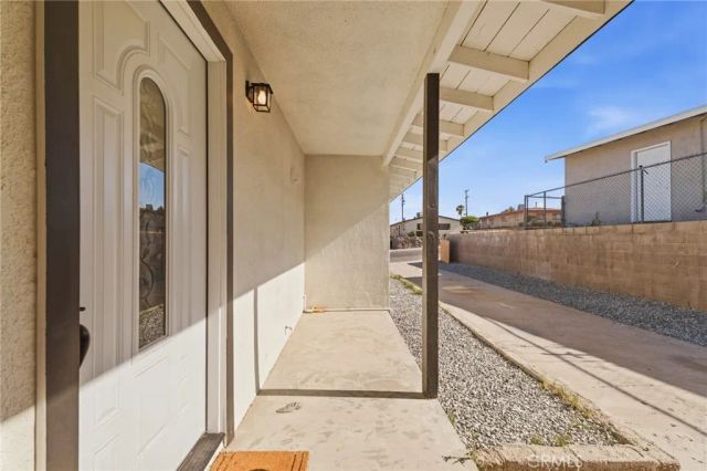 937 E Elizabeth, Barstow, CA 92311