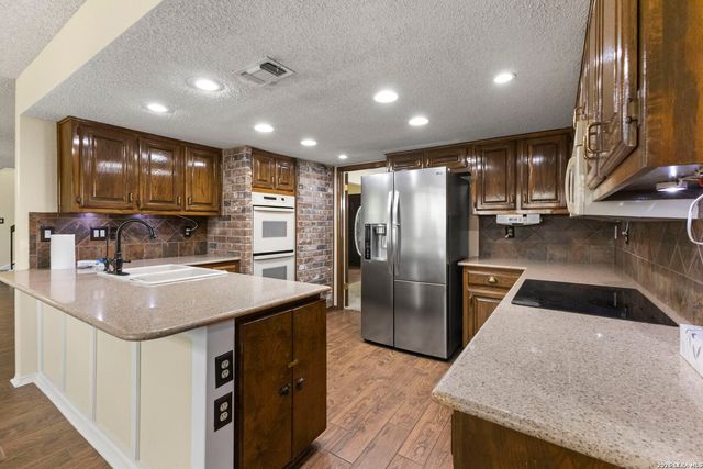 19915 ENCINO RIDGE ST, San Antonio, TX 78259